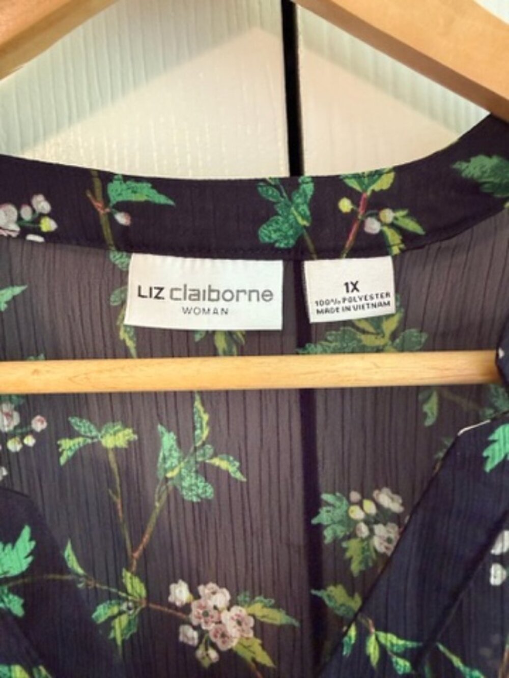 NWT Liz Claiborne Blouse 1X - Picture 4 of 6